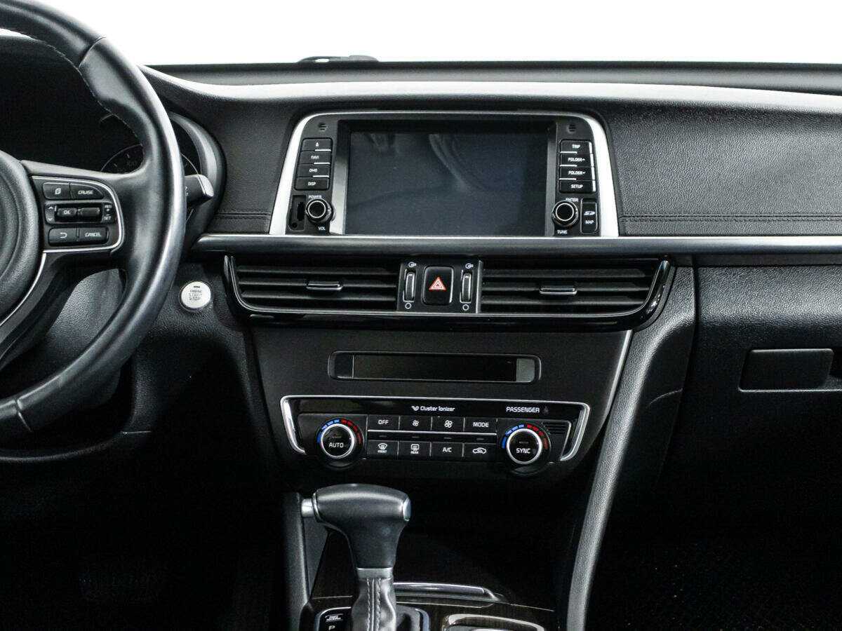 Б/У Киа К5 2017 года. Фото: #13