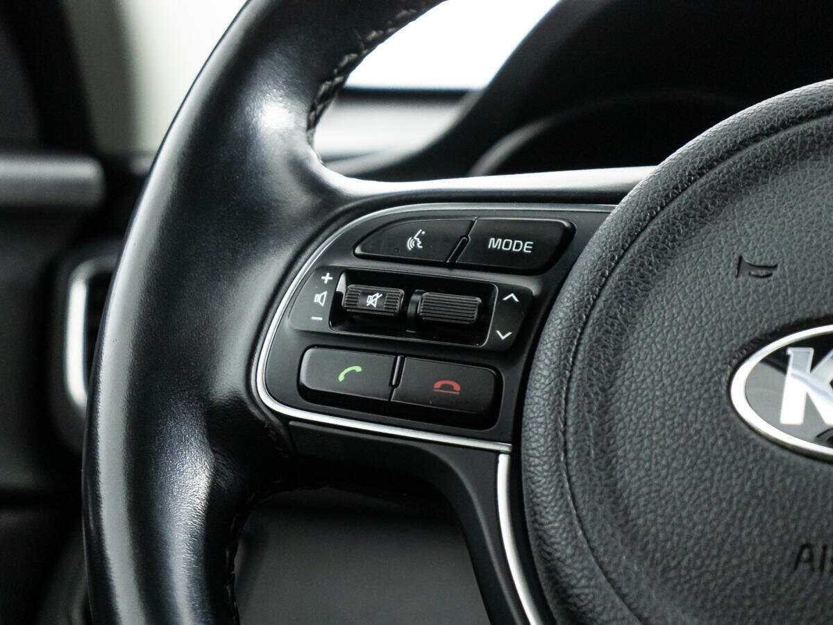 Б/У Киа К5 2017 года. Фото: #20