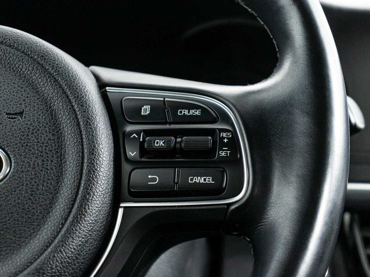 Б/У Киа К5 2017 года. Фото: #21