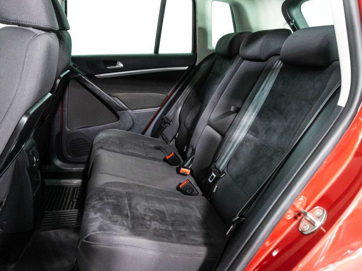 Б/У Фольксваген Тигуан 2012 года. Фото: #9