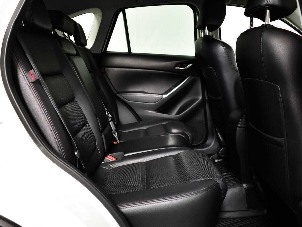 Б/У Мазда Ц-Икс-5 2017 года. Фото: #9