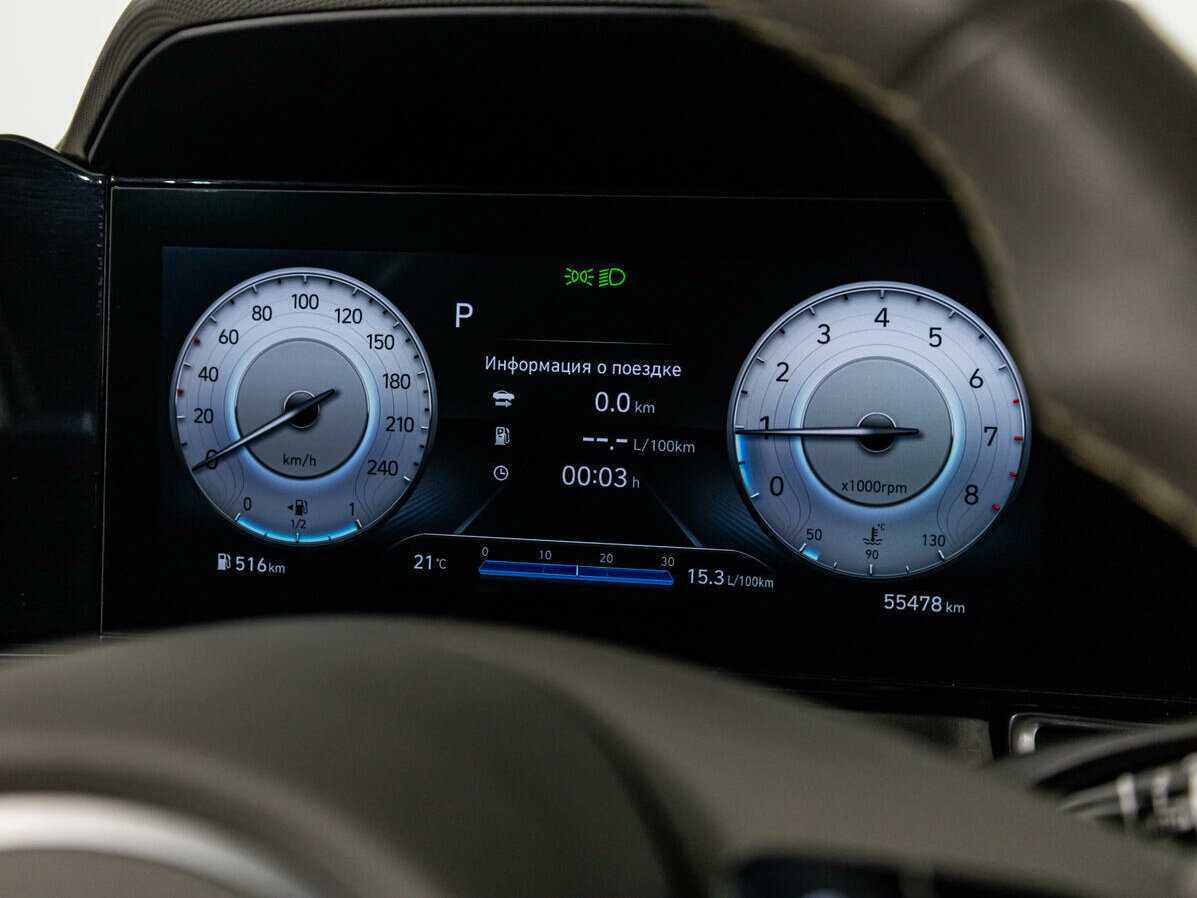 Hyundai Elantra 2021 года с пробегом. Фото: #10