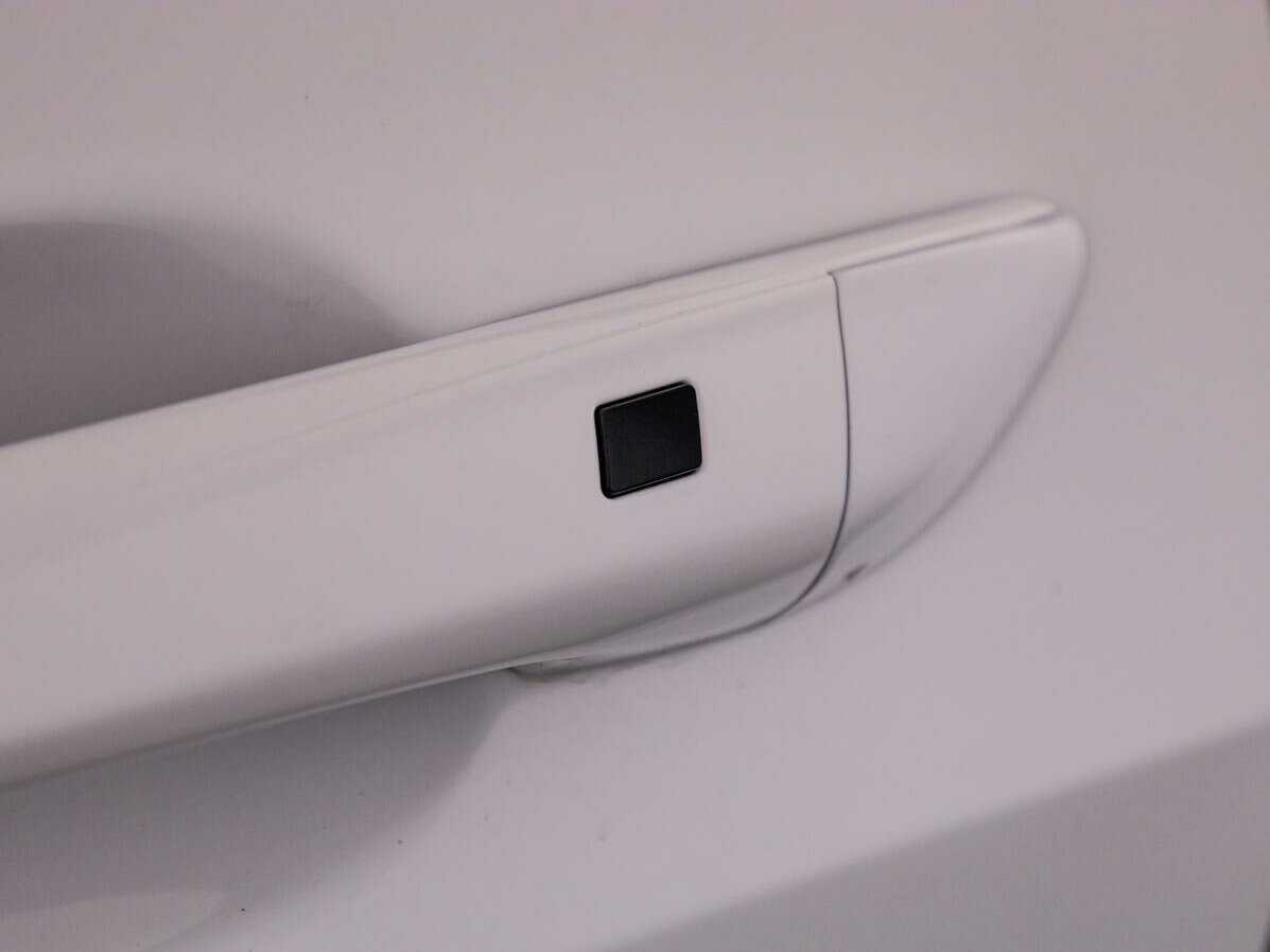 Hyundai Elantra 2021 года с пробегом. Фото: #18