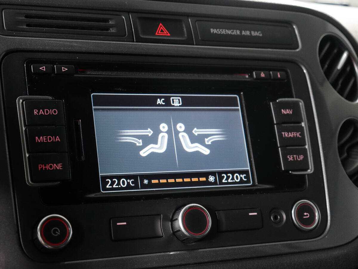 Б/У Фольксваген Тигуан 2012 года. Фото: #14