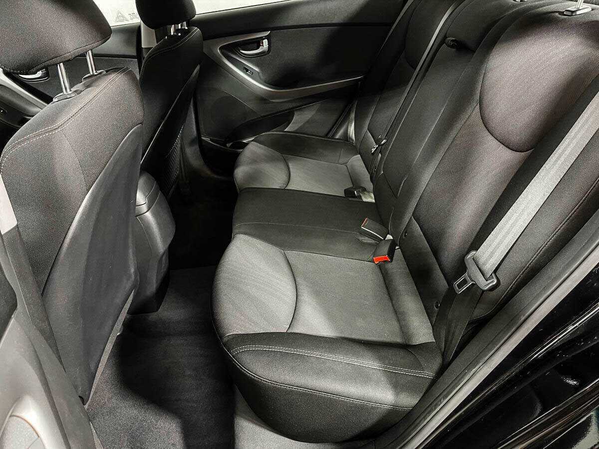 Б/У Хендай Елантра 2015 года. Фото: #9