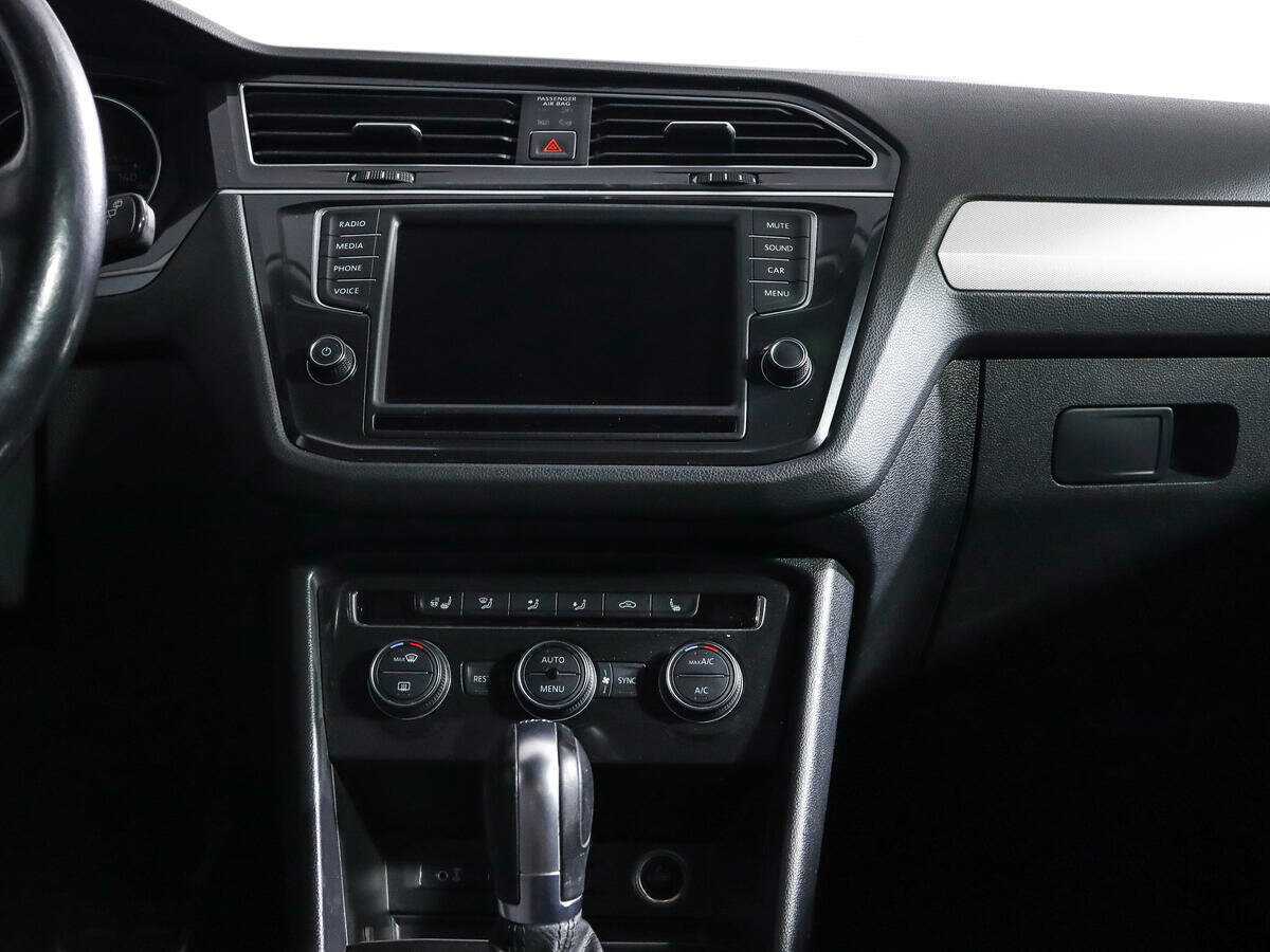 Б/У Фольксваген Тигуан 2017 года. Фото: #12