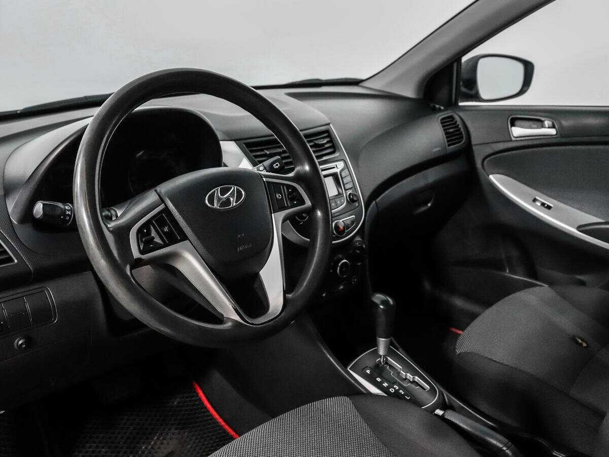 Б/У Хендай Солярис 2013 года. Фото: #8