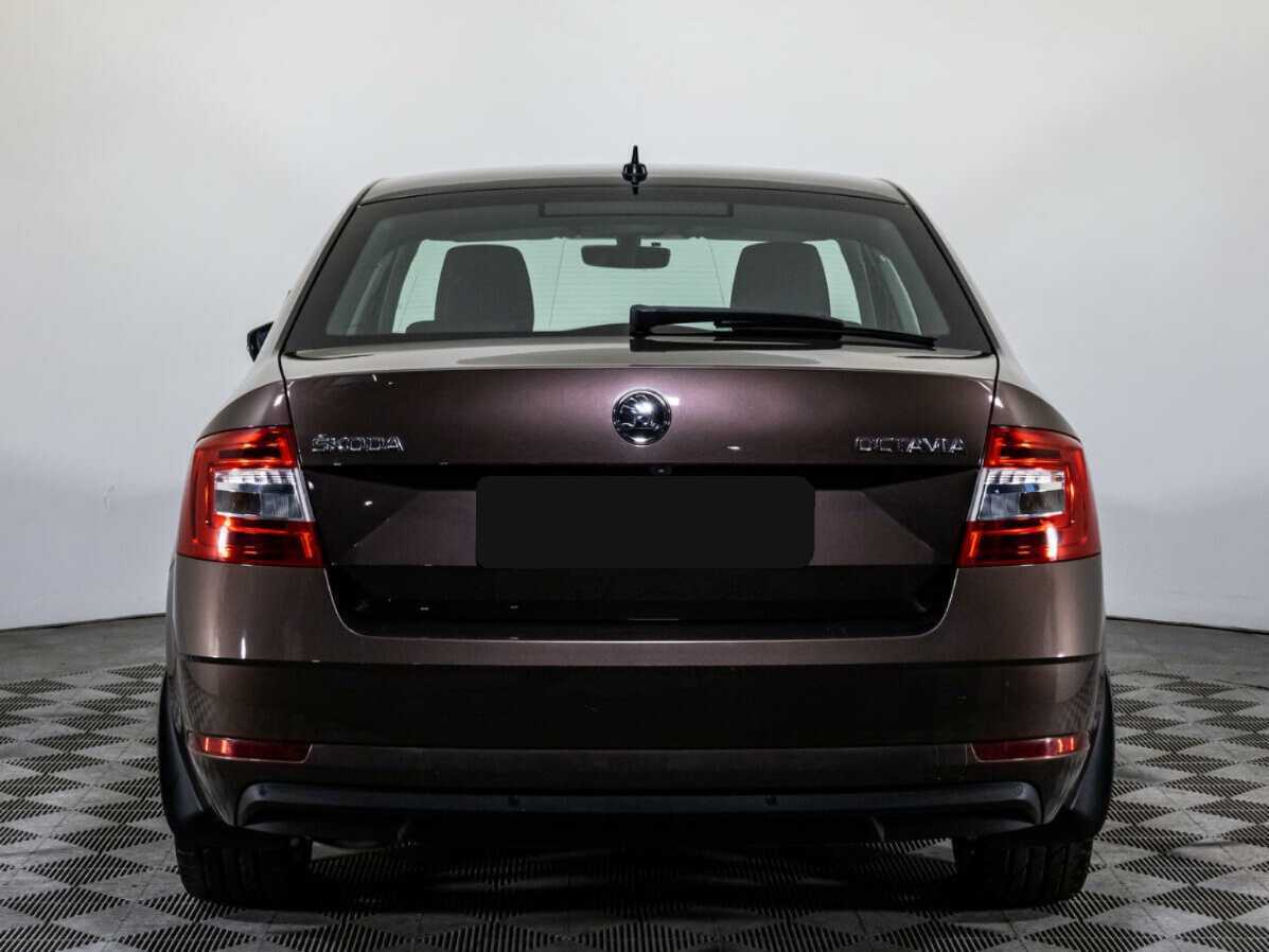 Б/У Шкода Октавия 2018 года. Фото: #5