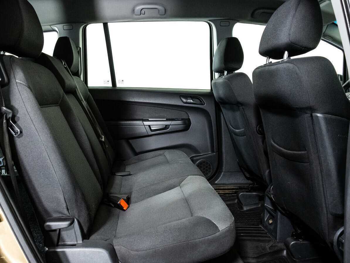 Б/У Опель Зафира 2012 года. Фото: #13