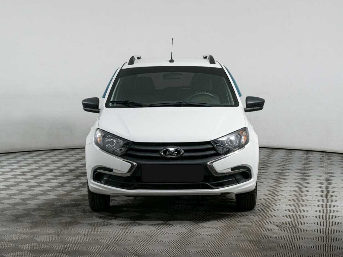 Б/У Лада (ВАЗ) Гранта 2018 года. Фото: #1