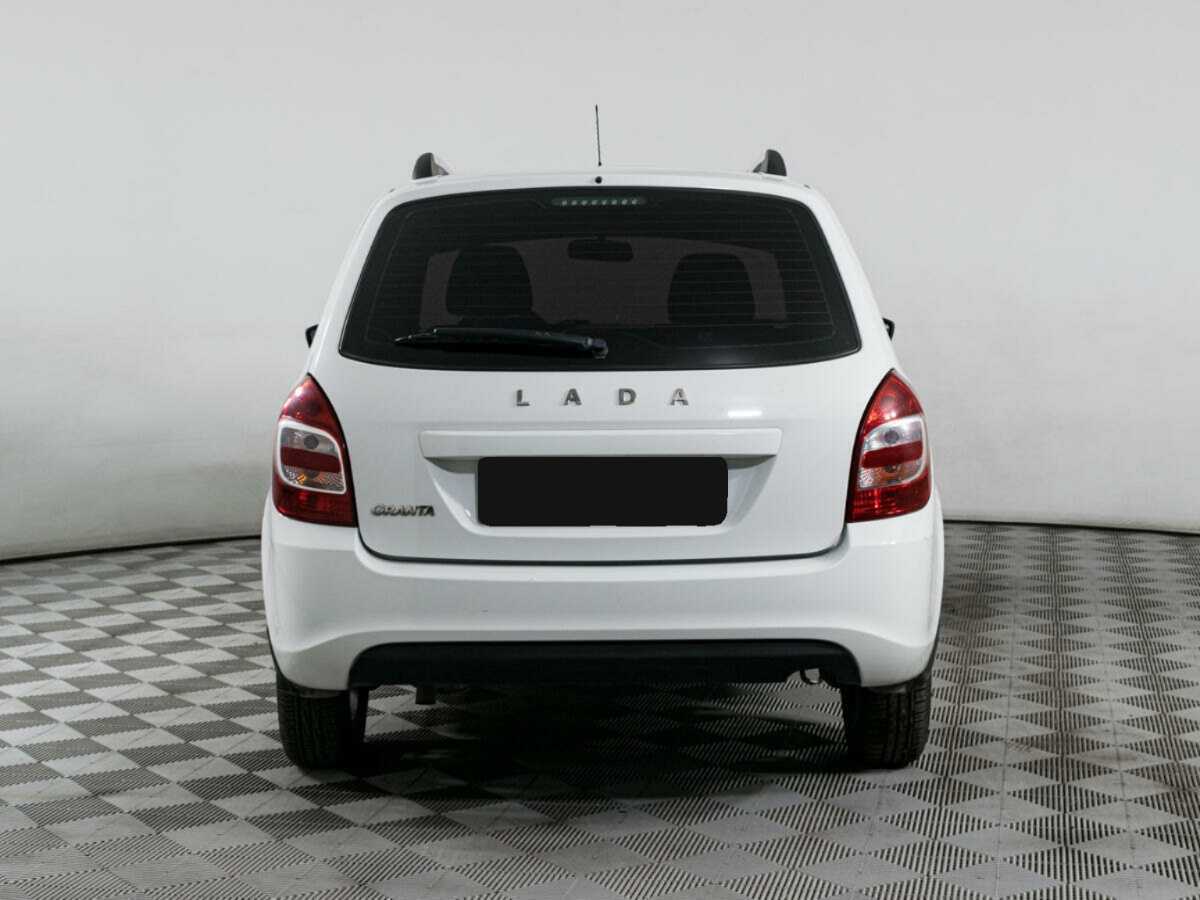 Б/У Лада (ВАЗ) Гранта 2018 года. Фото: #4