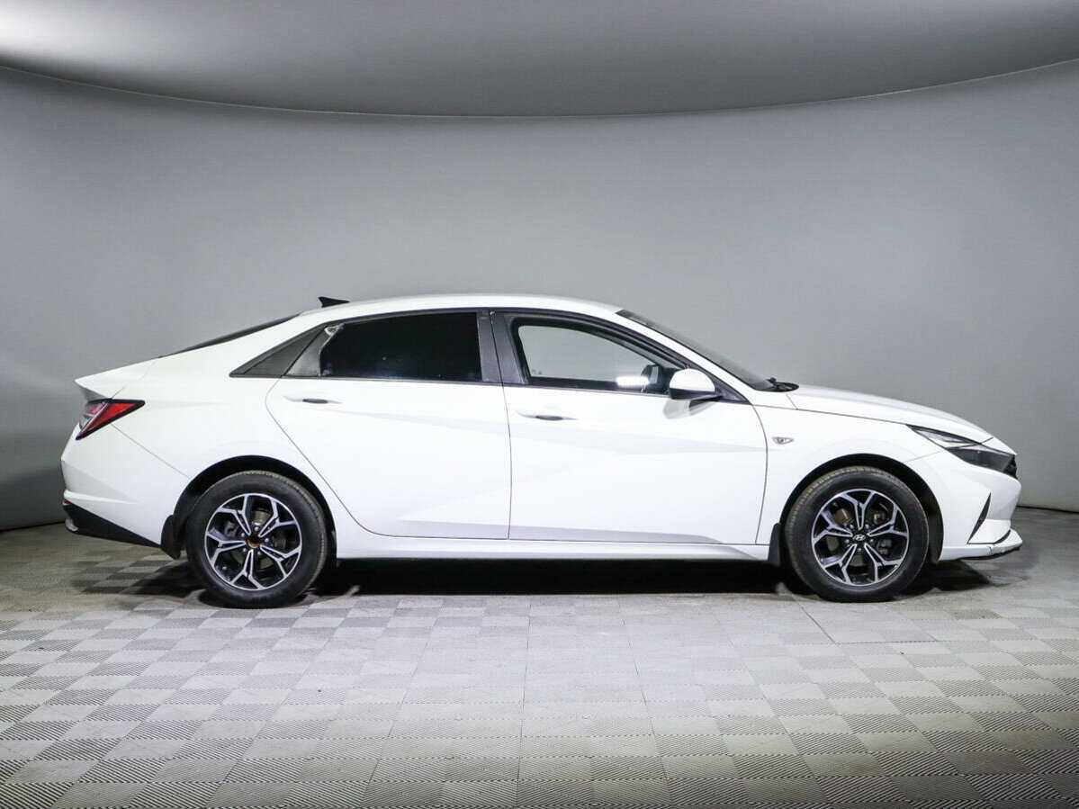 Б/У Хендай Елантра 2021 года. Фото: #3