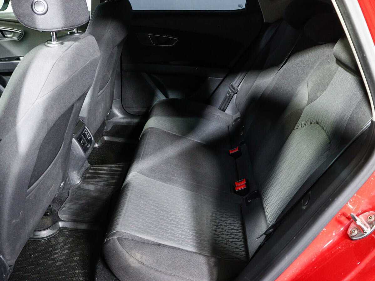 Б/У Сеат Леон 2013 года. Фото: #7