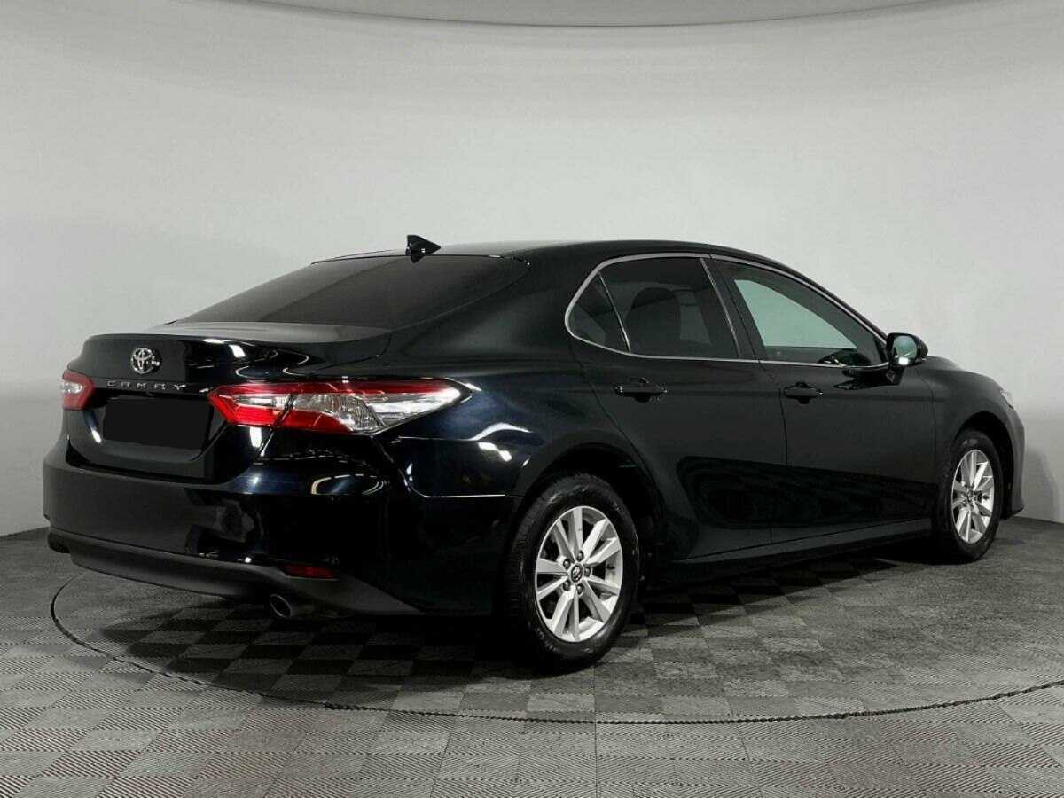 Toyota Camry 2019 года с пробегом. Фото: #3