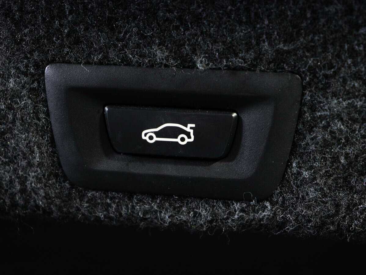 BMW 5 серии 2016 года с пробегом. Фото: #14