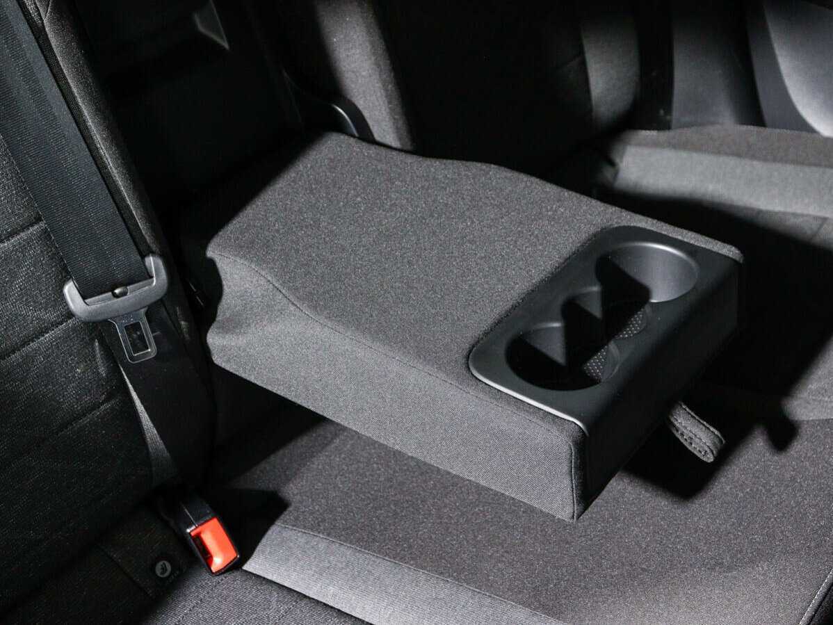 Б/У Фольксваген Поло 2021 года. Фото: #12