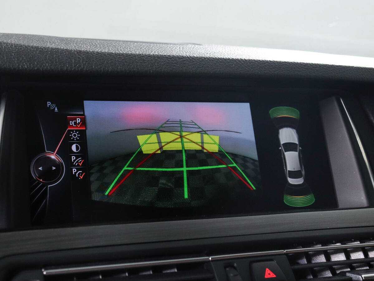 BMW 5 серии 2016 года с пробегом. Фото: #17