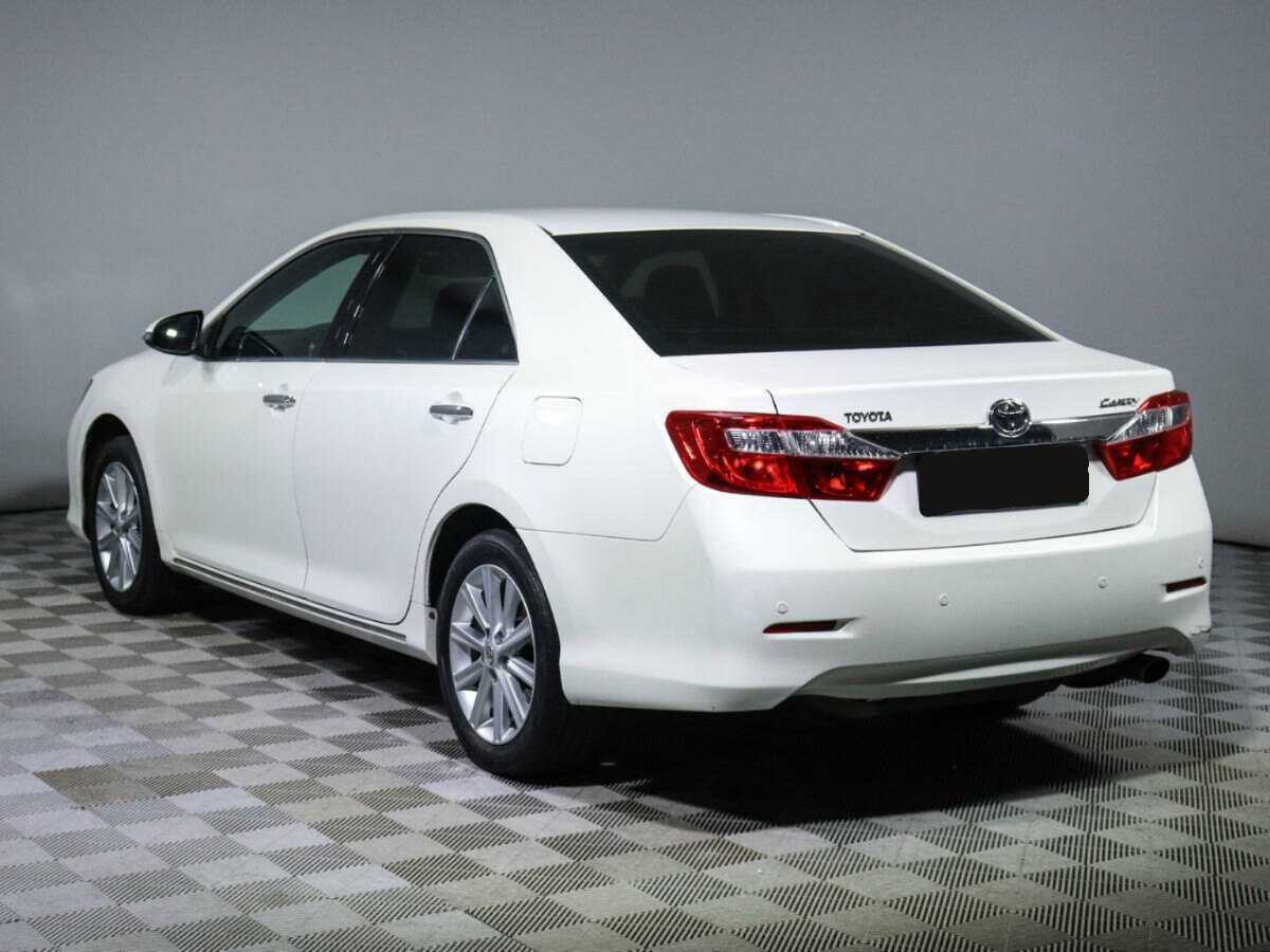 Toyota Camry 2014 года с пробегом. Фото: #6