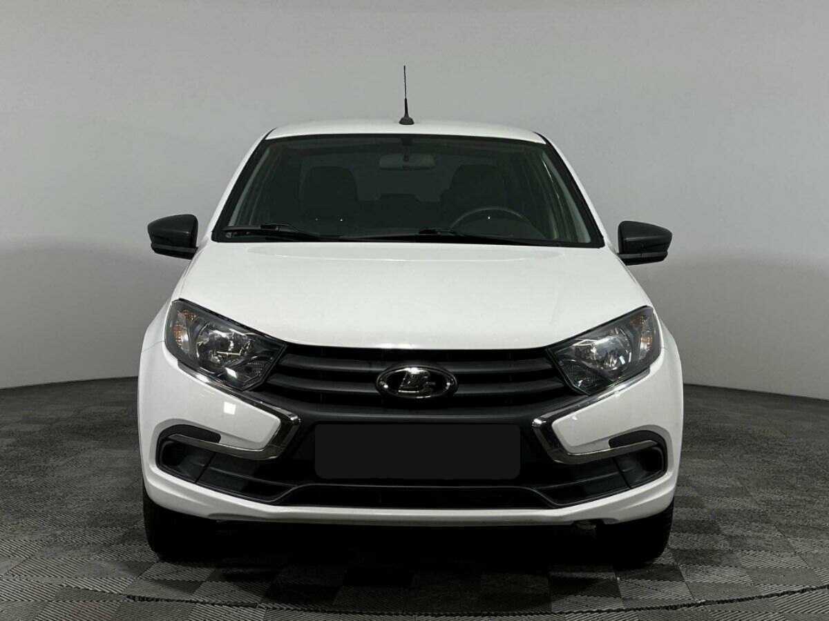 Б/У Лада (ВАЗ) Гранта 2021 года. Фото: #1