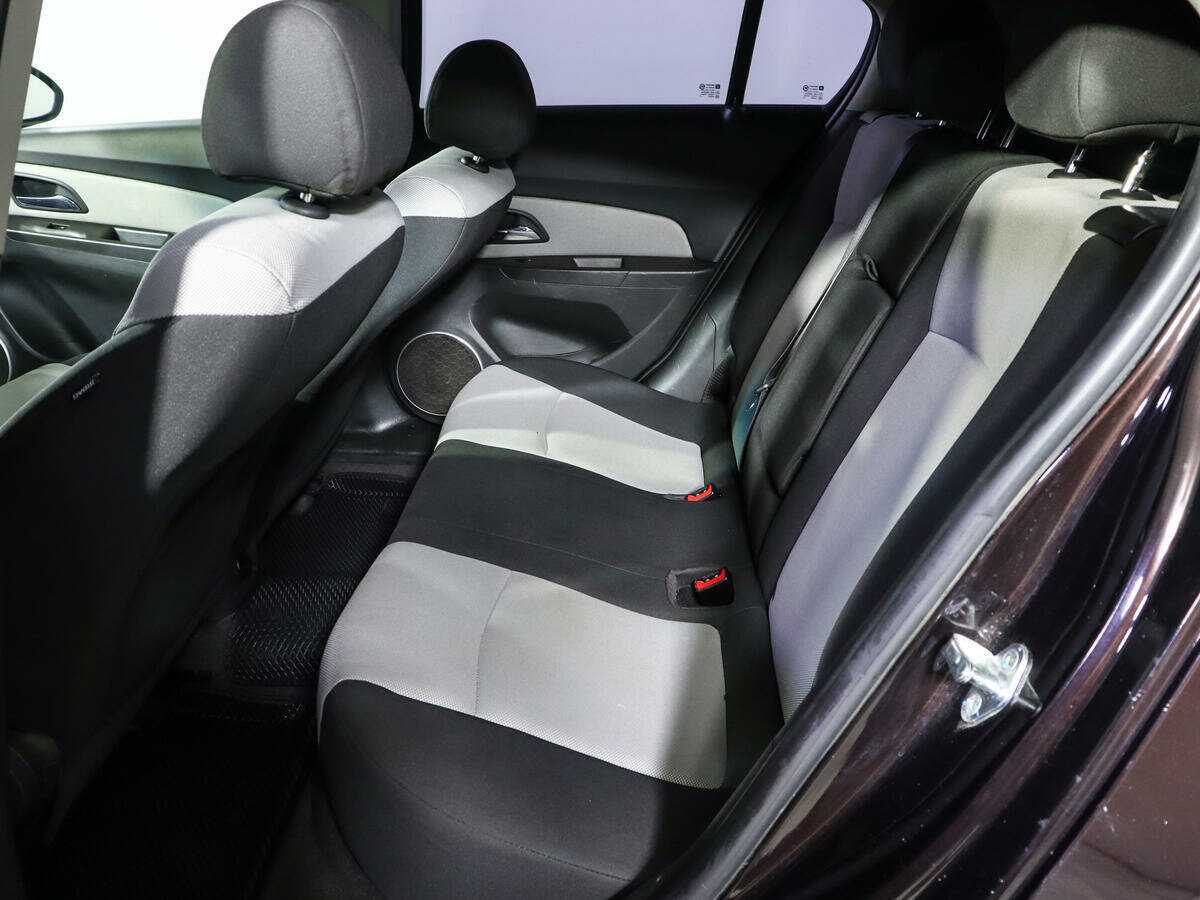 Б/У Шевроле Круз 2014 года. Фото: #7