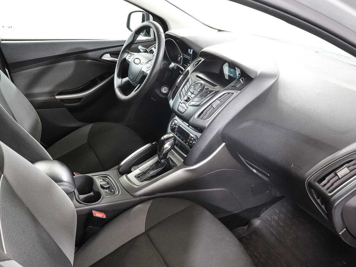 Ford Focus 2013 года с пробегом. Фото: #7