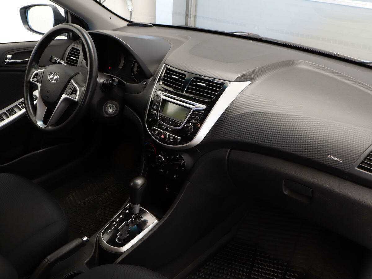 Hyundai Solaris 2013 года с пробегом. Фото: #6