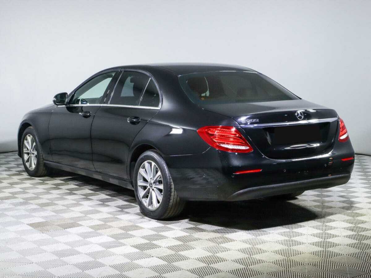 Mercedes-Benz E-Класс 2017 года с пробегом. Фото: #6