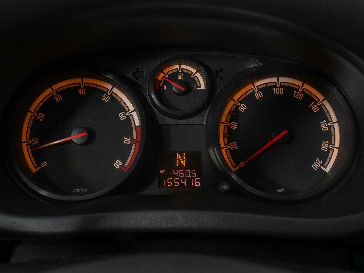 Б/У Опель Корса 2012 года. Фото: #11