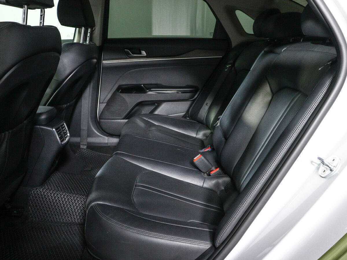 Б/У Киа К5 2020 года. Фото: #9