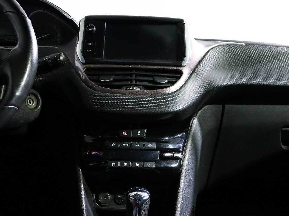 Б/У Пежо 2008 2014 года. Фото: #10