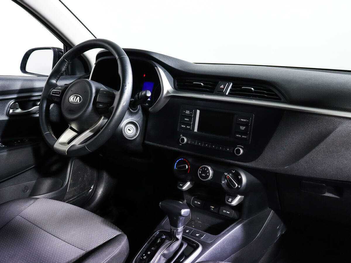 Kia Rio 2021 года с пробегом. Фото: #7