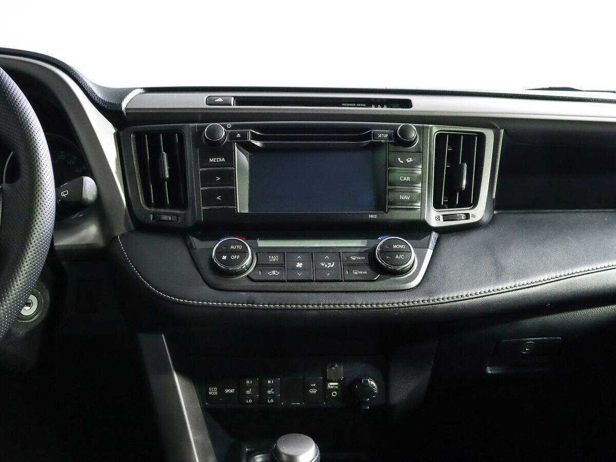 Б/У Тойота Рав4 2016 года. Фото: #10