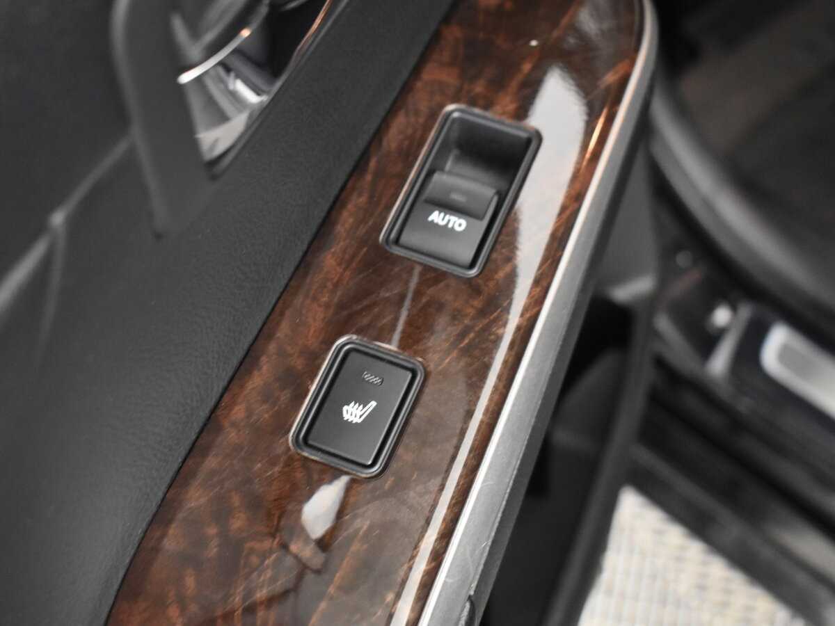 Б/У Тойота Камри 2017 года. Фото: #7