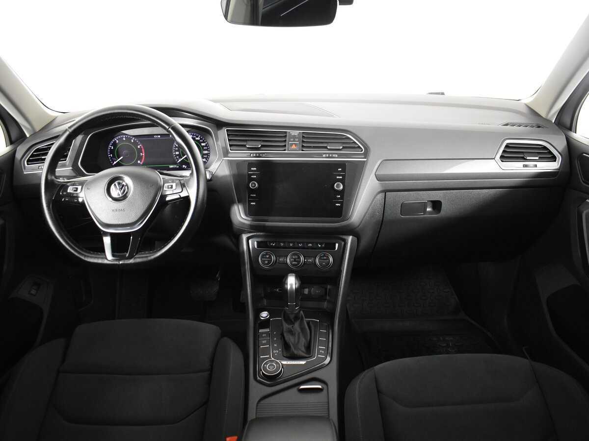 Б/У Фольксваген Тигуан 2017 года. Фото: #11