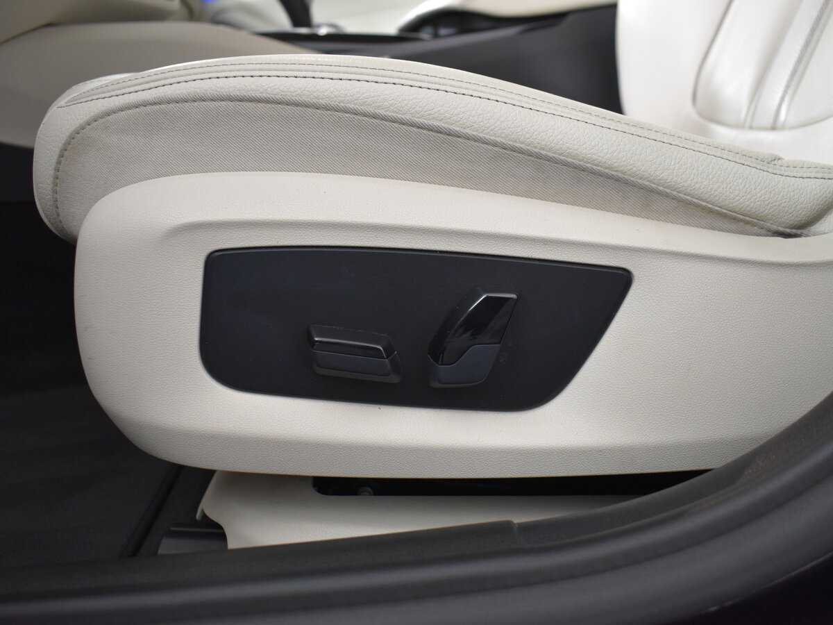 BMW 5 серии 2019 года с пробегом. Фото: #11