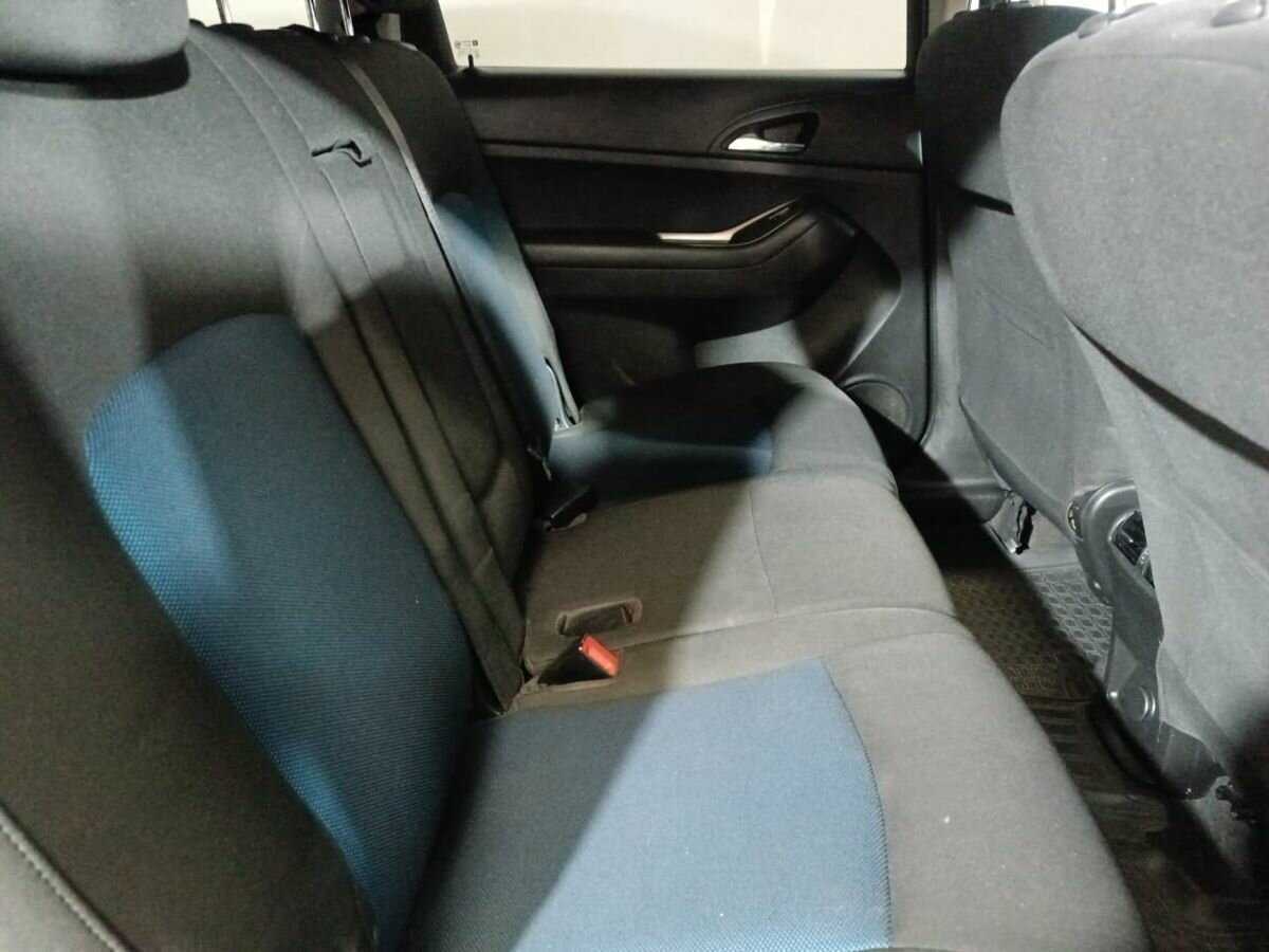 Б/У Шевроле Орландо 2012 года. Фото: #11