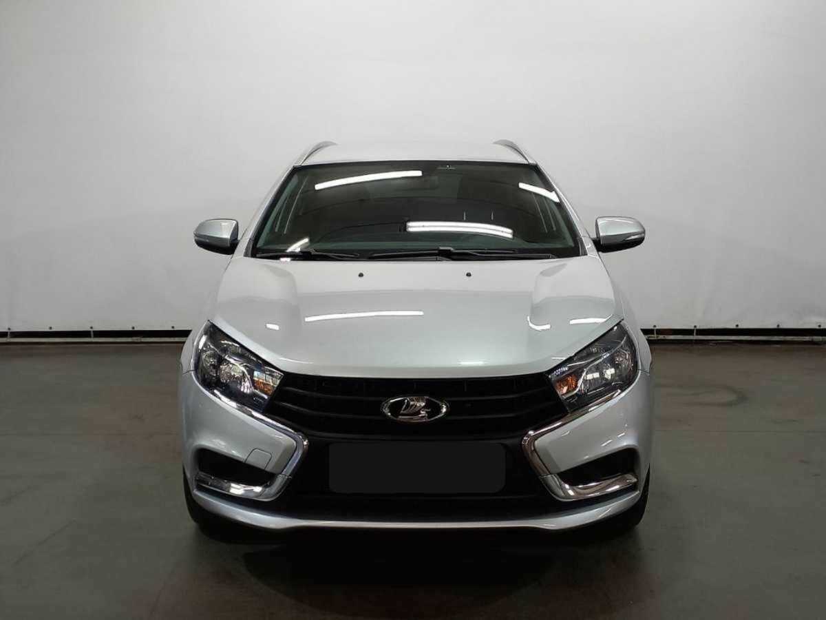 Б/У Лада (ВАЗ) Веста 2021 года. Фото: #1