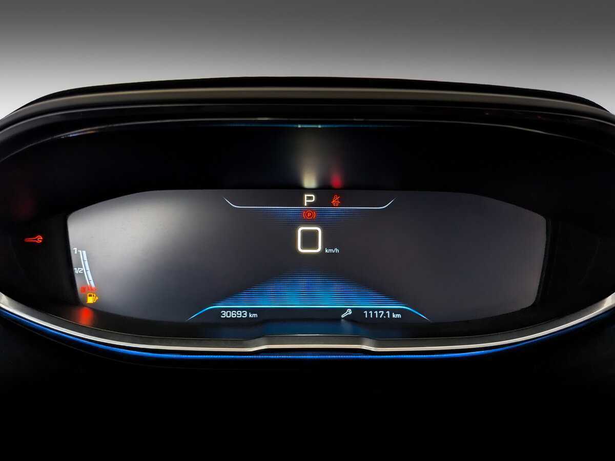 Б/У Пежо 3008 2017 года. Фото: #10