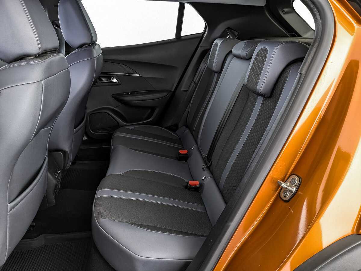 Б/У Пежо 2008 2020 года. Фото: #13