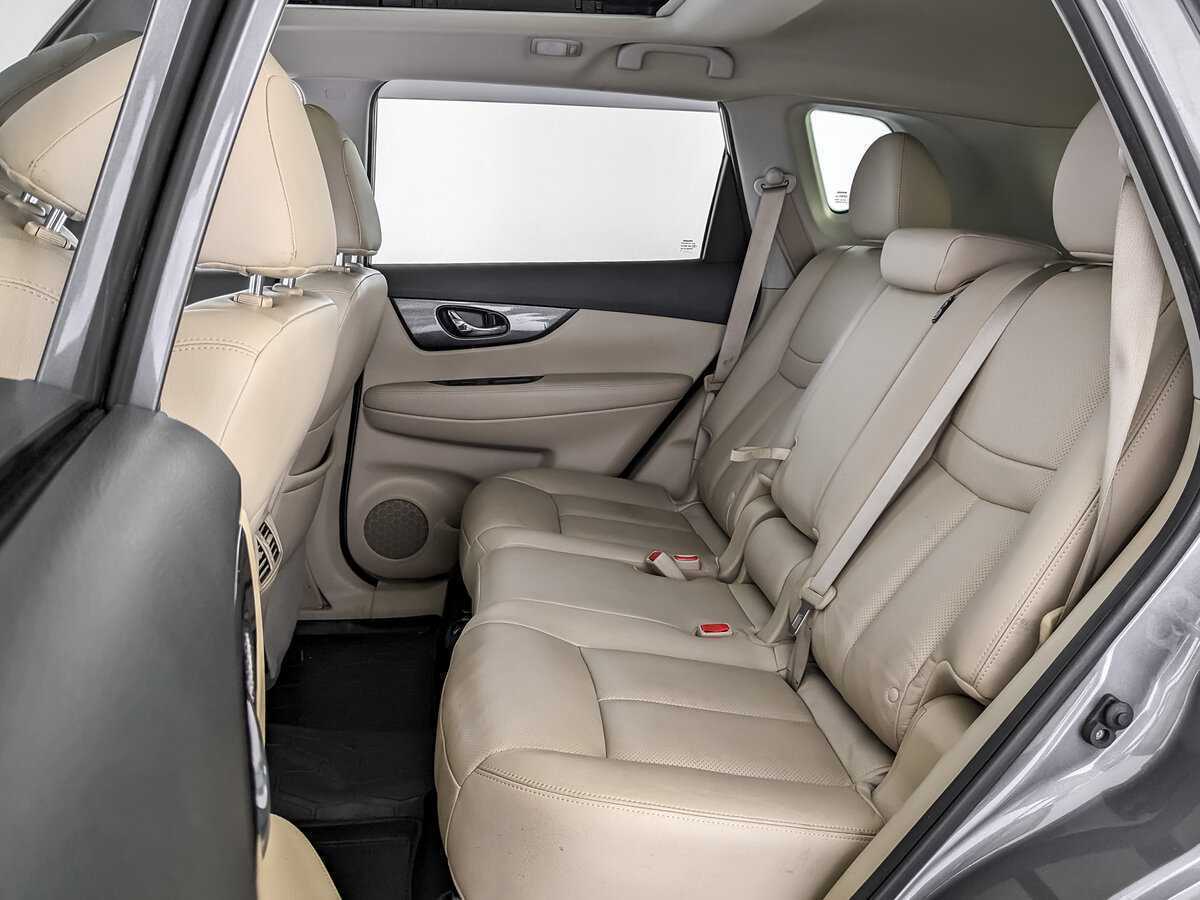 Б/У Ниссан Икс-Трейл 2018 года. Фото: #9