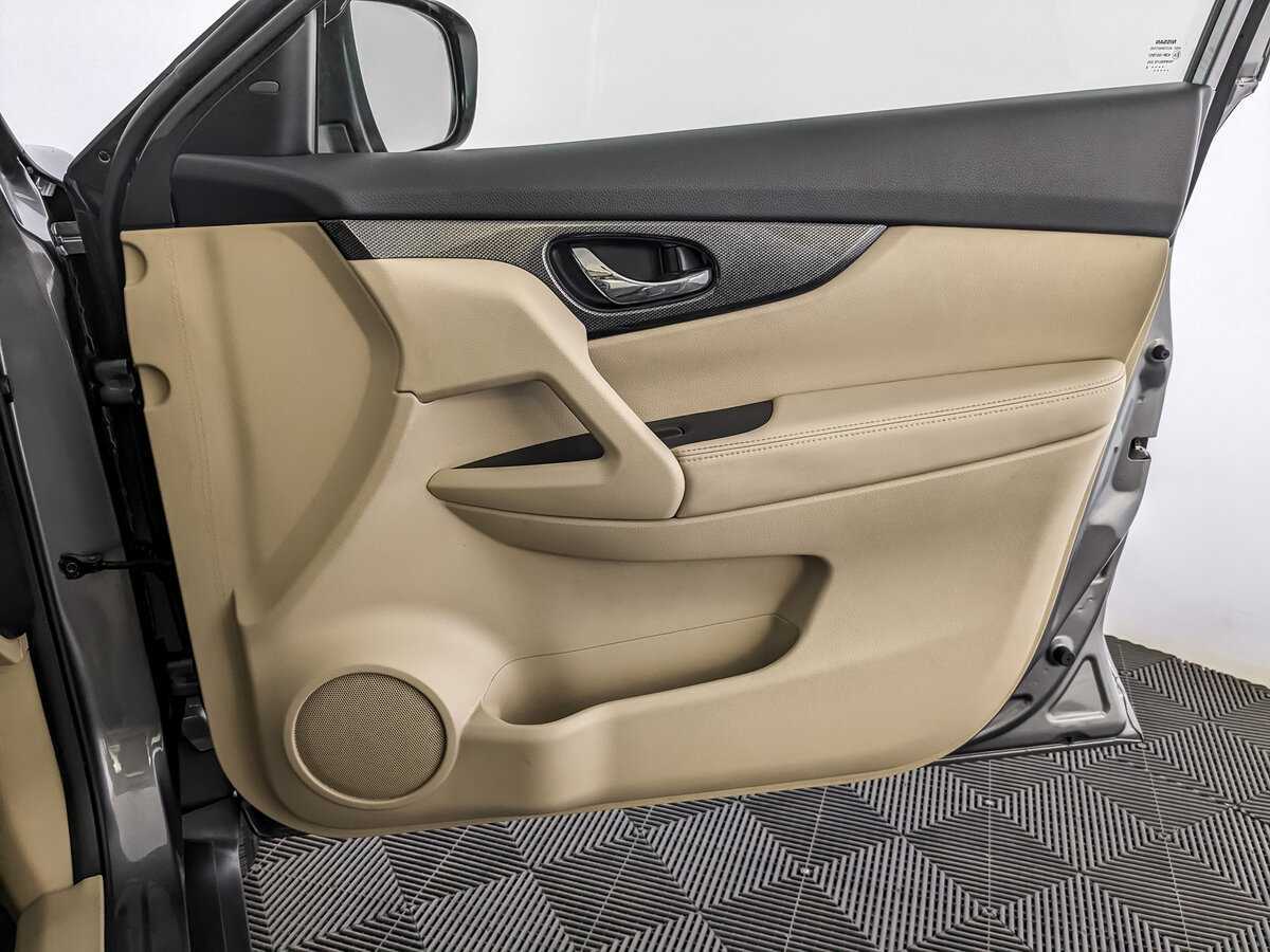 Б/У Ниссан Икс-Трейл 2018 года. Фото: #20