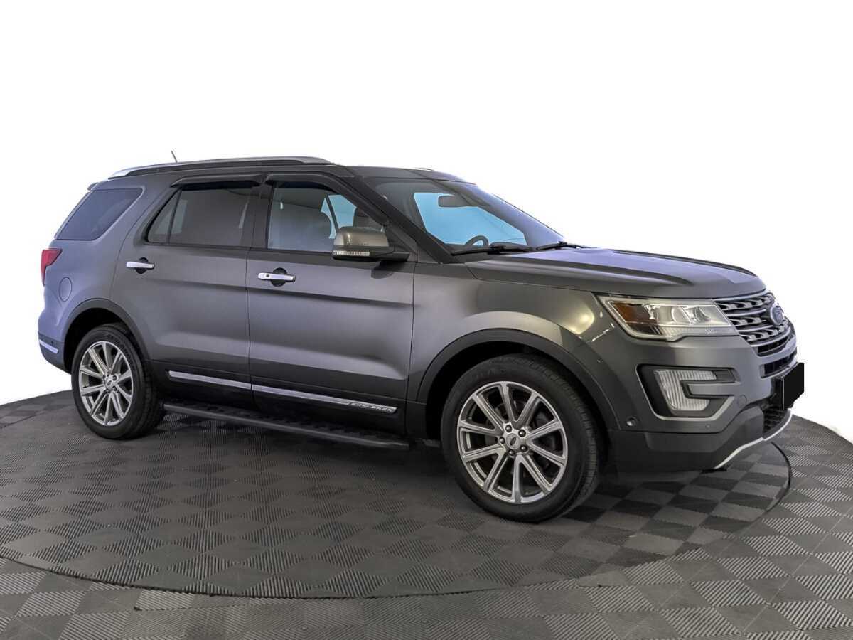 Ford Explorer 2017 года с пробегом. Фото: #2