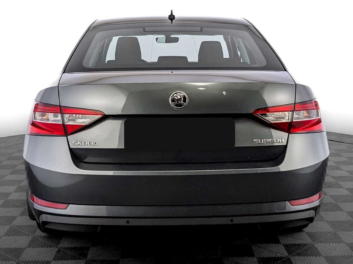 Б/У Шкода Суперб 2018 года. Фото: #5