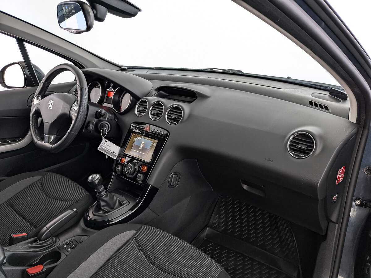 Б/У Пежо 408 2020 года. Фото: #8