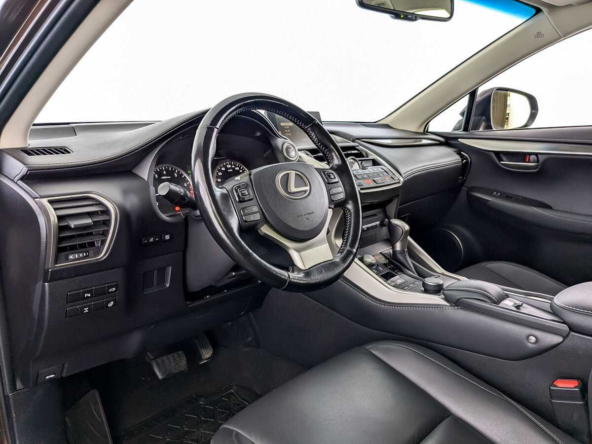 Lexus NX 2017 года с пробегом. Фото: #13