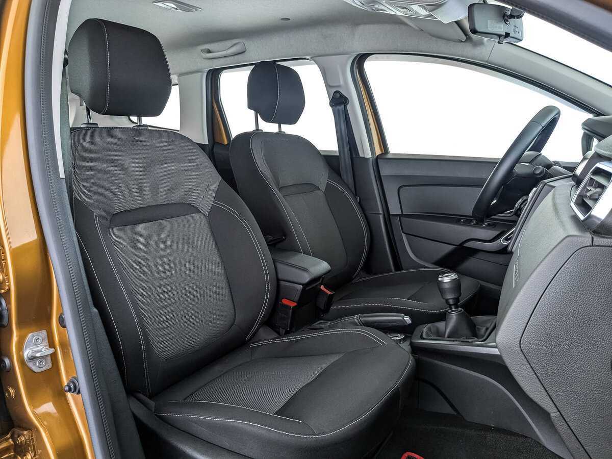 Б/У Рено Дастер 2021 года. Фото: #19