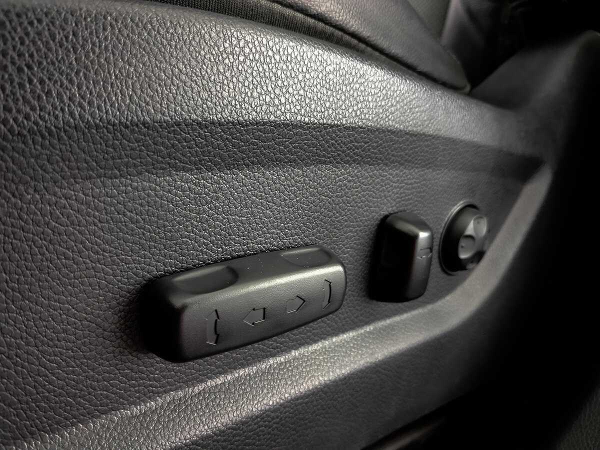 Б/У Хендай Санта Фе 2017 года. Фото: #16