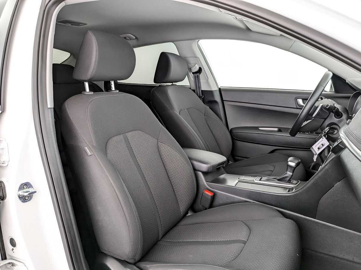 Б/У Киа Оптима 2020 года. Фото: #17