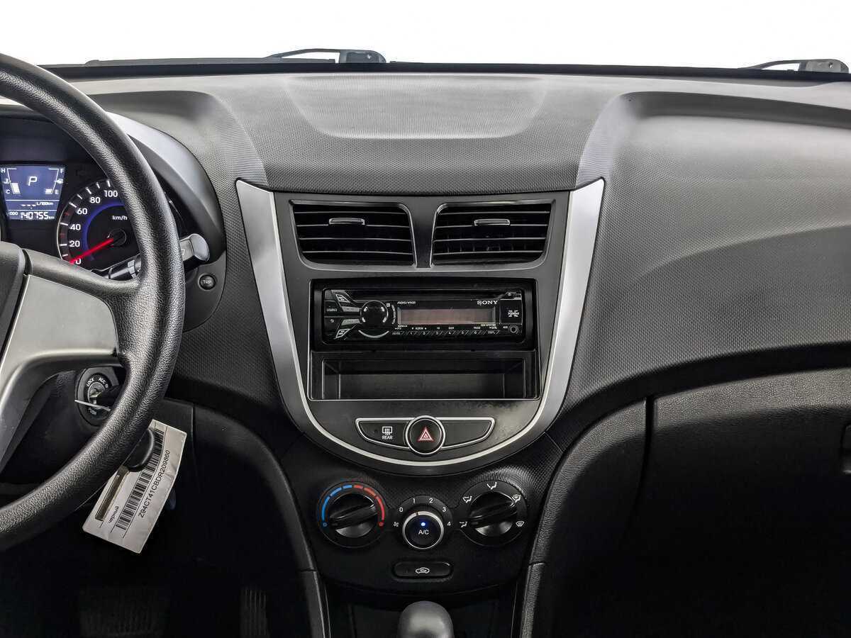 Б/У Хендай Солярис 2013 года. Фото: #12