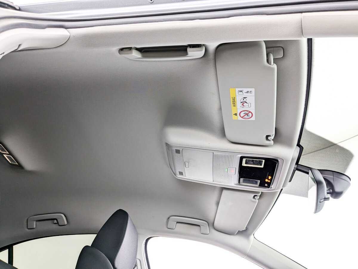 Б/У Шкода Октавия 2021 года. Фото: #17